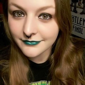 Meet your Posher, Haleyann